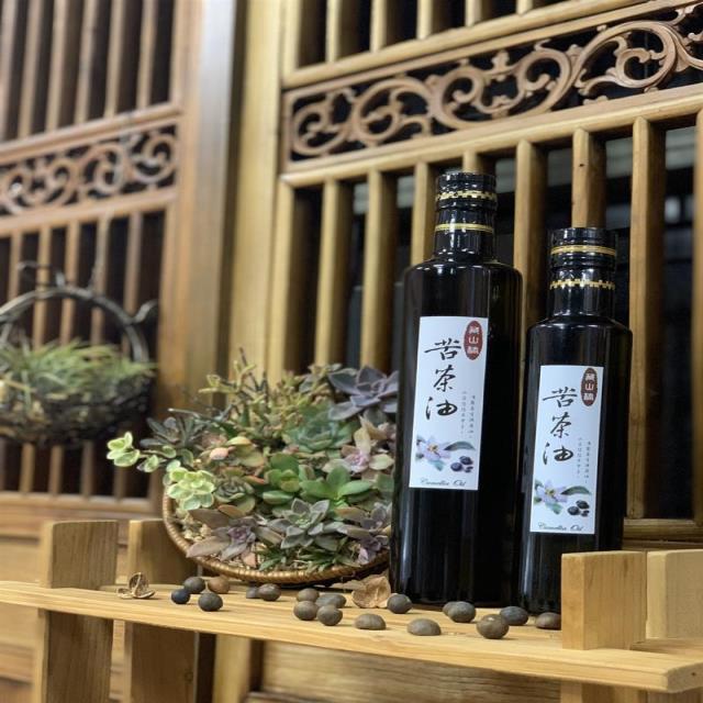 苦茶油2入(500ml*2)組-免運 113.12.01排單出貨,藏山椿工坊